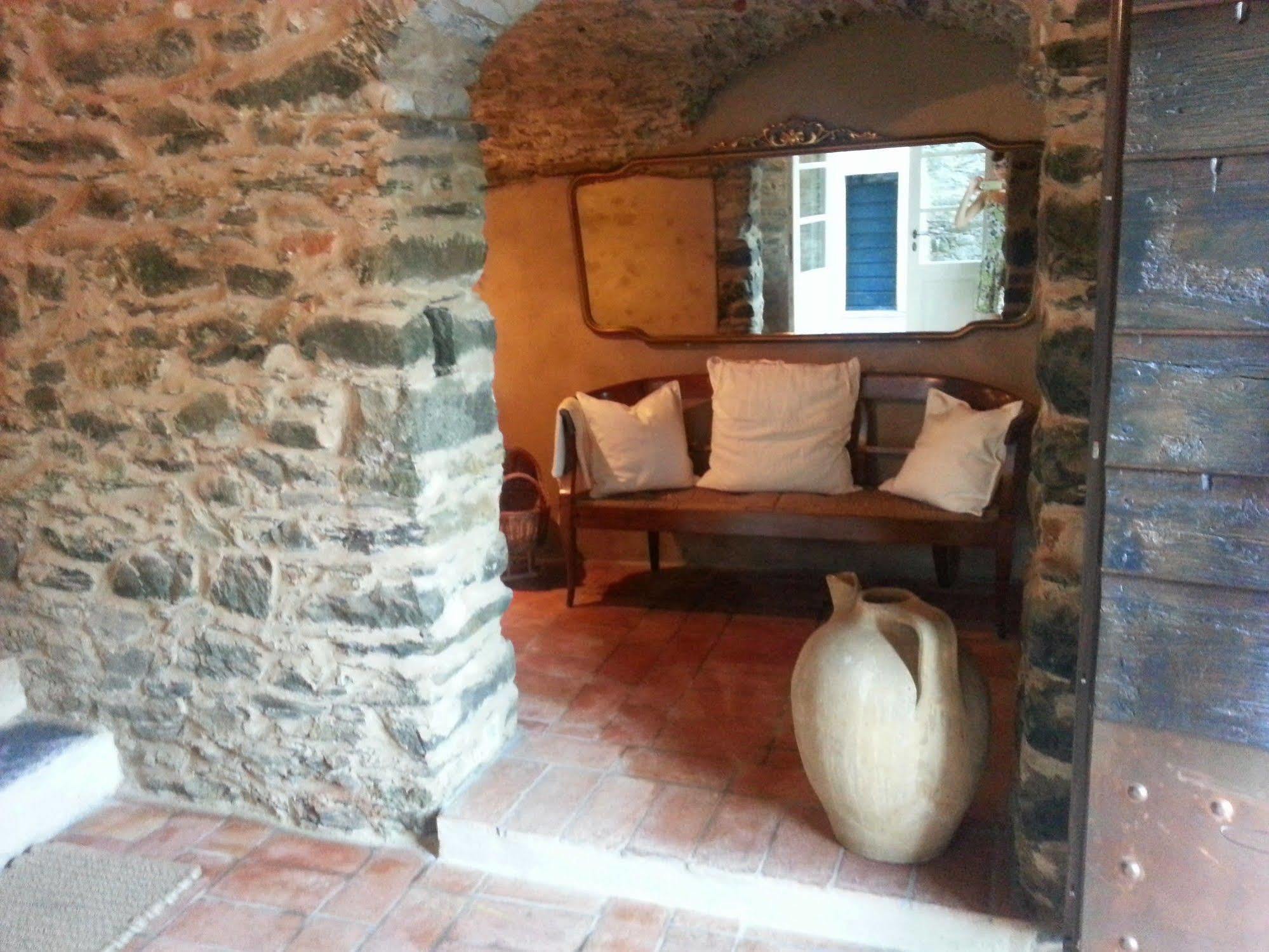 Casale Amati Country House Ortonovo Екстер'єр фото
